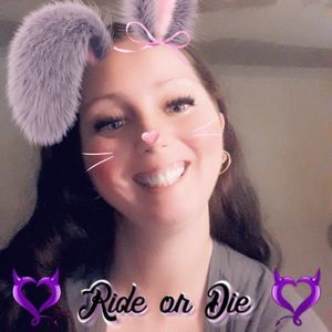 Meet your Posher, Angie